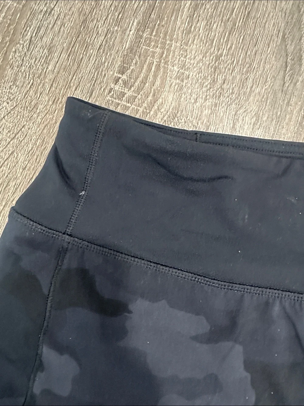 lululemon athletica lightweight athletic